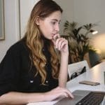 Dynamics sales with Akita dynamics 365 sales partner